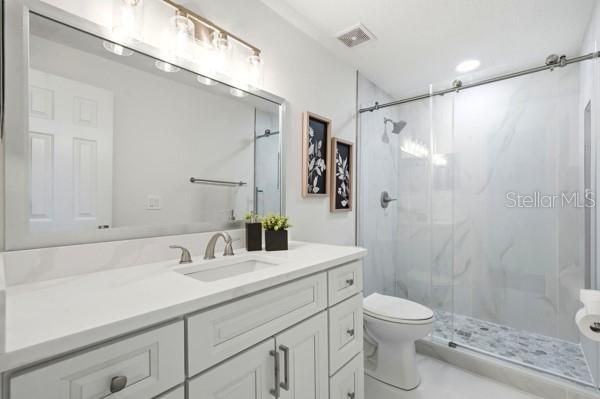 For Sale: $1,249,000 (6 beds, 4 baths, 4996 Square Feet)