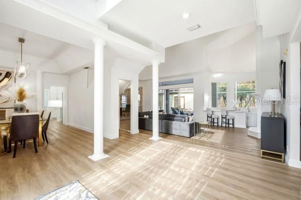 For Sale: $1,249,000 (6 beds, 4 baths, 4996 Square Feet)