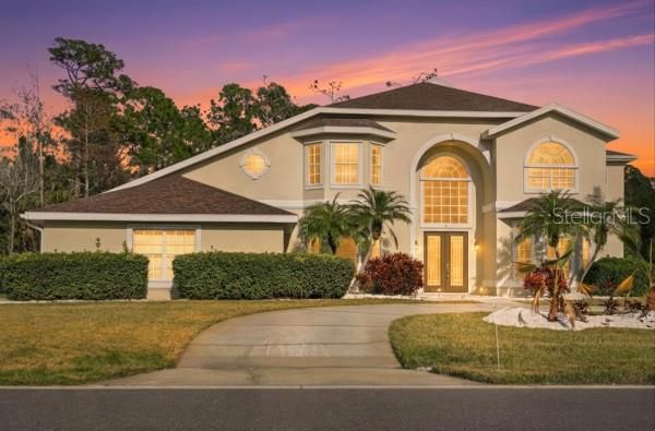 For Sale: $1,249,000 (6 beds, 4 baths, 4996 Square Feet)