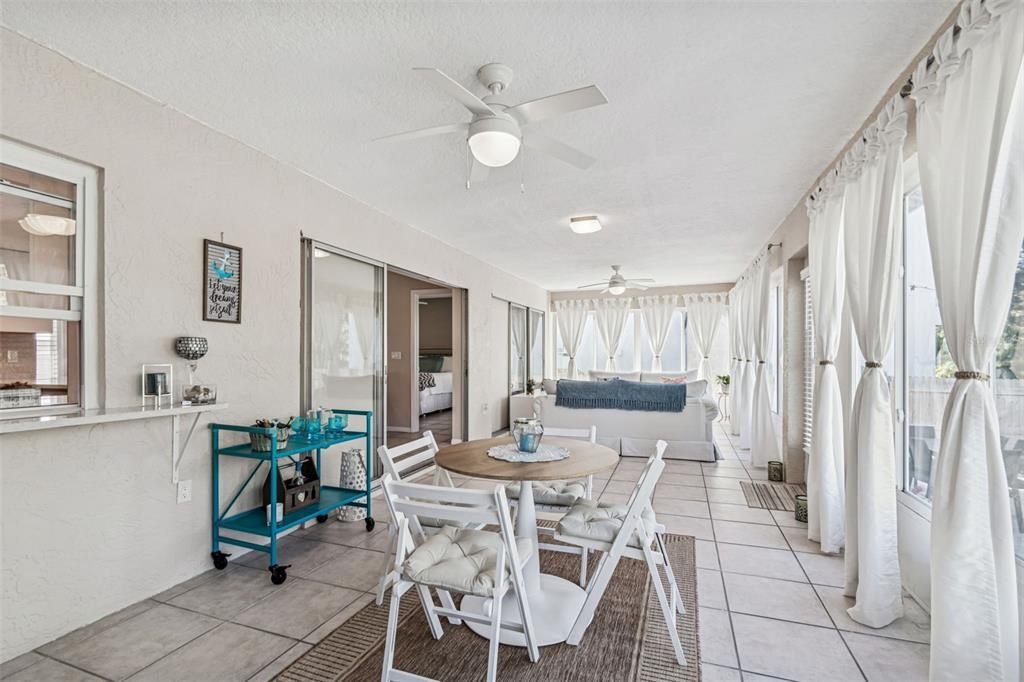 For Sale: $785,000 (3 beds, 2 baths, 1748 Square Feet)