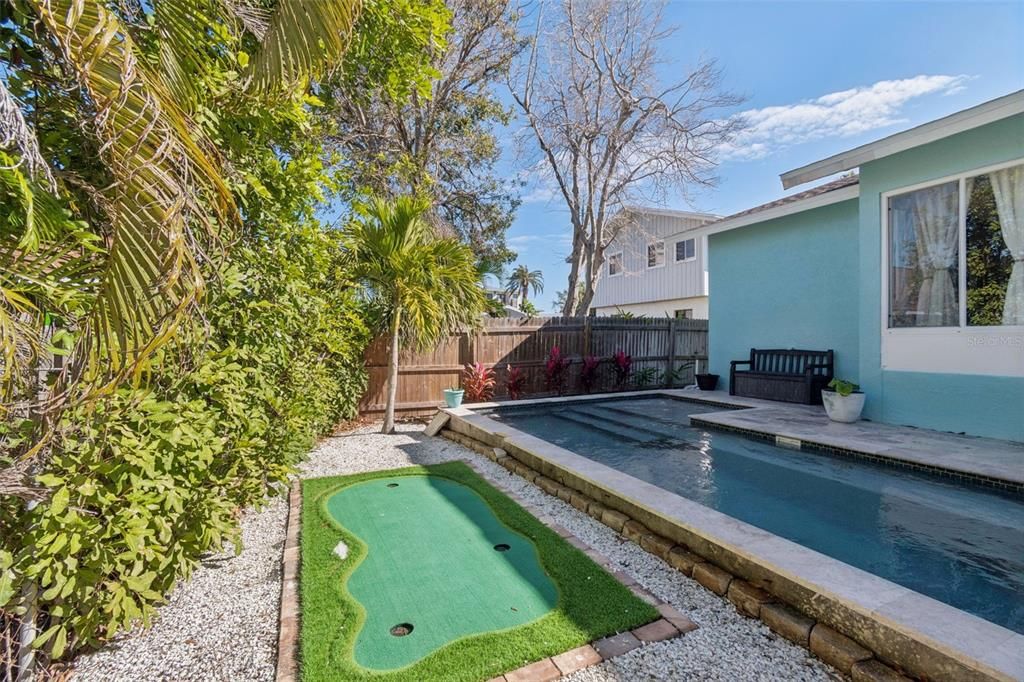 For Sale: $785,000 (3 beds, 2 baths, 1748 Square Feet)