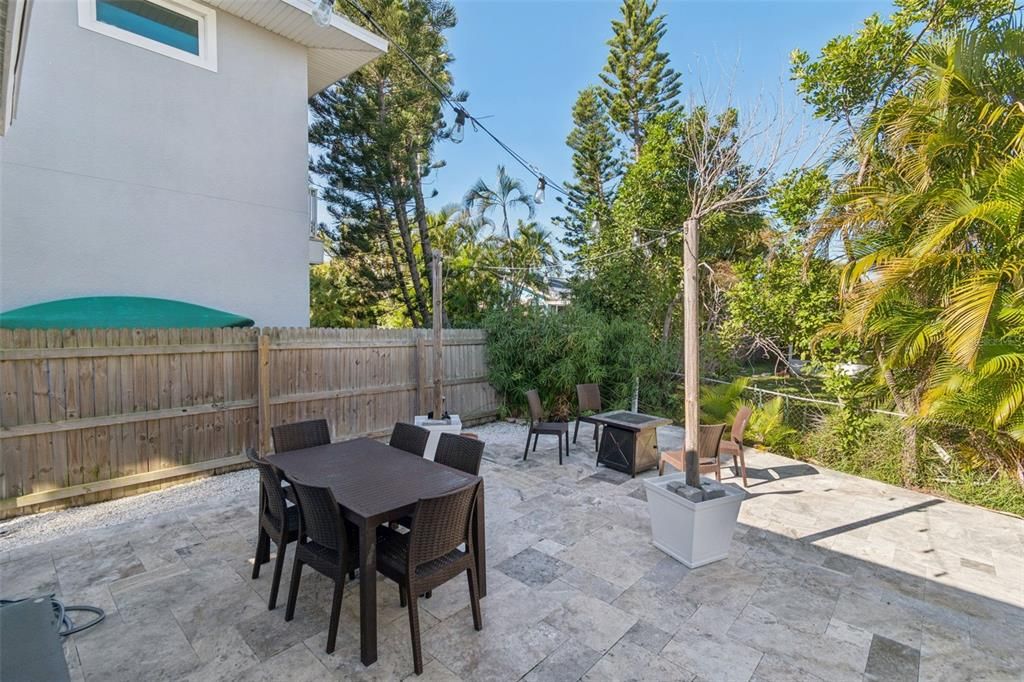 For Sale: $785,000 (3 beds, 2 baths, 1748 Square Feet)