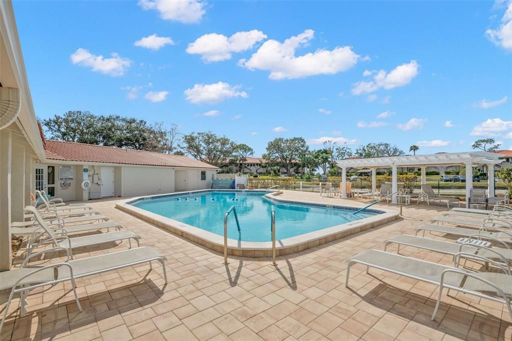 En Venta: $650,000 (3 camas, 3 baños, 2980 Pies cuadrados)