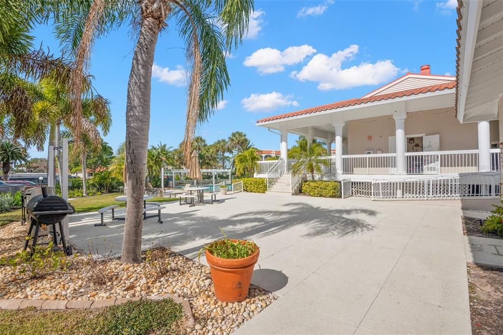 En Venta: $650,000 (3 camas, 3 baños, 2980 Pies cuadrados)