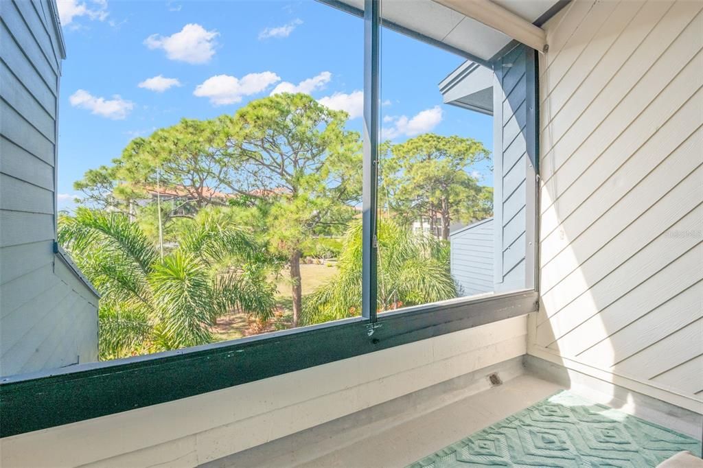 En Venta: $650,000 (3 camas, 3 baños, 2980 Pies cuadrados)