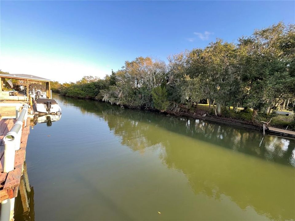 En Venta: $295,000 (3 camas, 2 baños, 1152 Pies cuadrados)