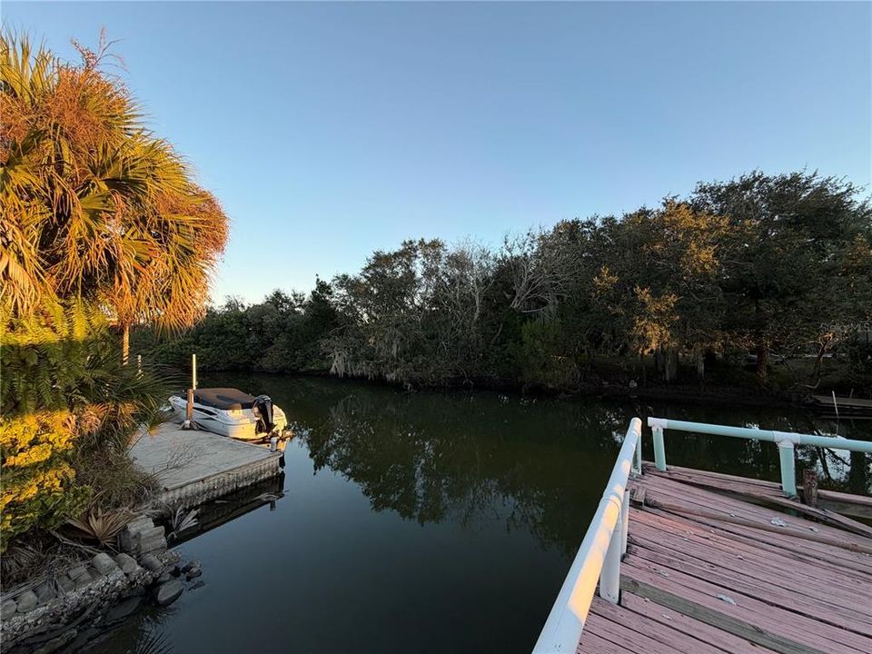 En Venta: $295,000 (3 camas, 2 baños, 1152 Pies cuadrados)