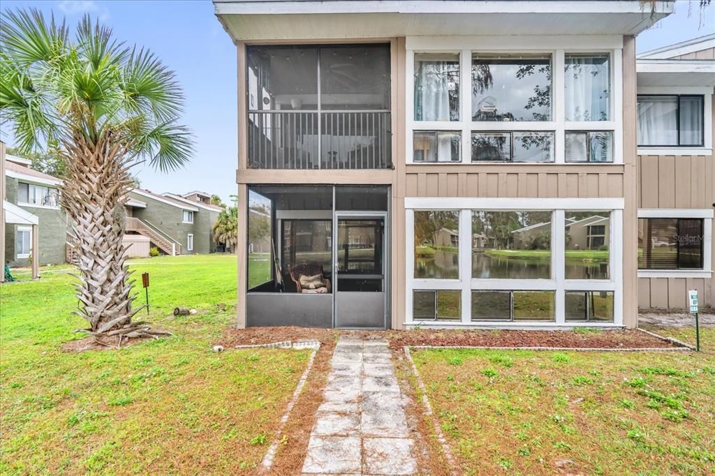Active With Contract: $149,000 (2 beds, 2 baths, 1139 Square Feet)