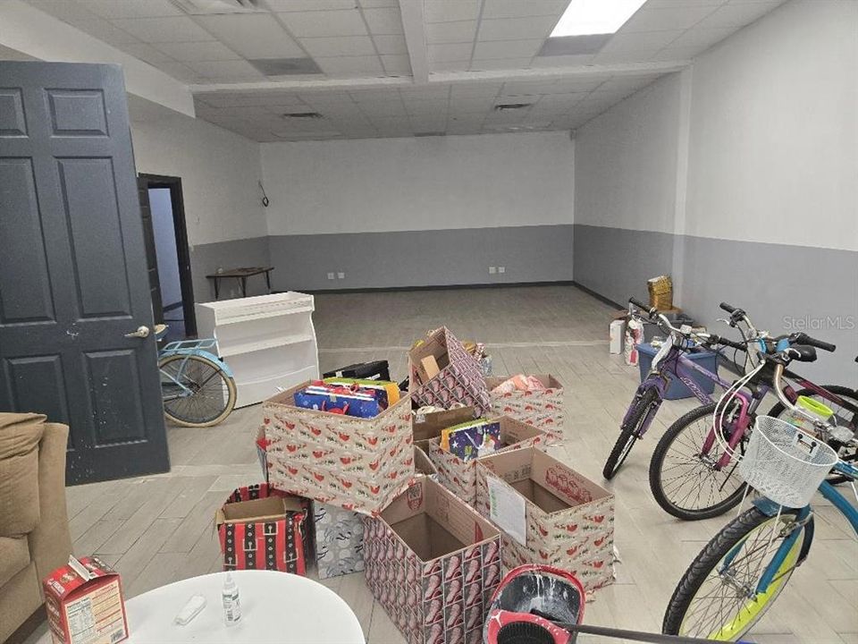 For Sale: $1,499,000 (0 beds, 0 baths, 3920 Square Feet)