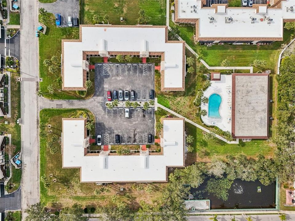 На продажу: $167,000 (2 спален, 1 ванн, 925 Квадратных фут)