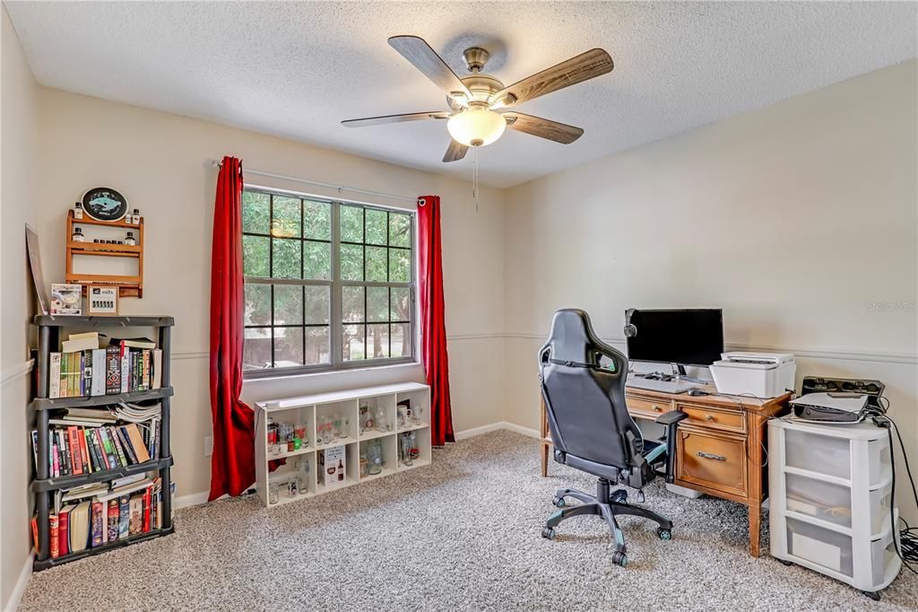 На продажу: $159,900 (3 спален, 2 ванн, 1343 Квадратных фут)