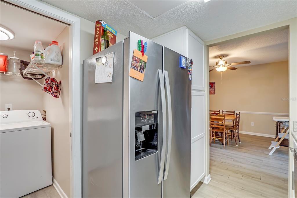 На продажу: $159,900 (3 спален, 2 ванн, 1343 Квадратных фут)