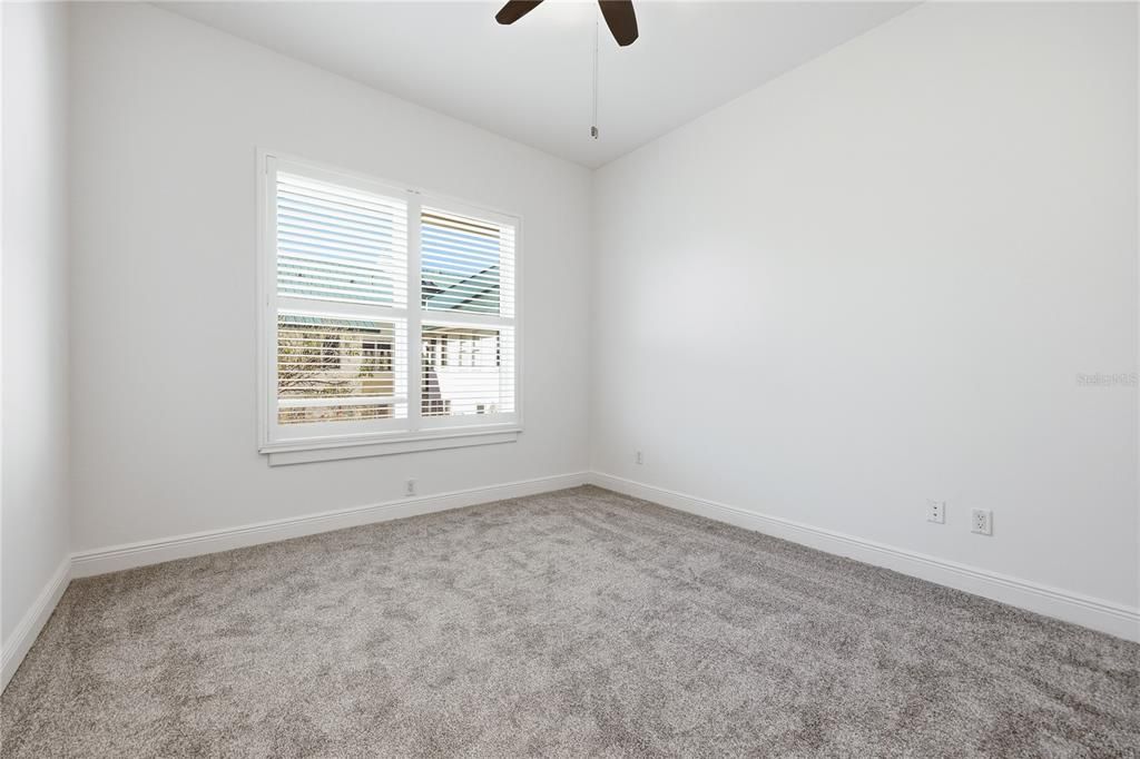 Active With Contract: $583,000 (3 beds, 2 baths, 2167 Square Feet)
