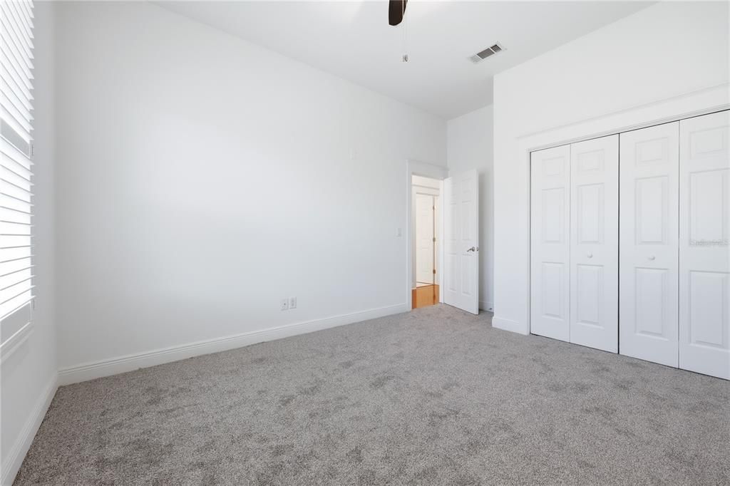 Active With Contract: $583,000 (3 beds, 2 baths, 2167 Square Feet)