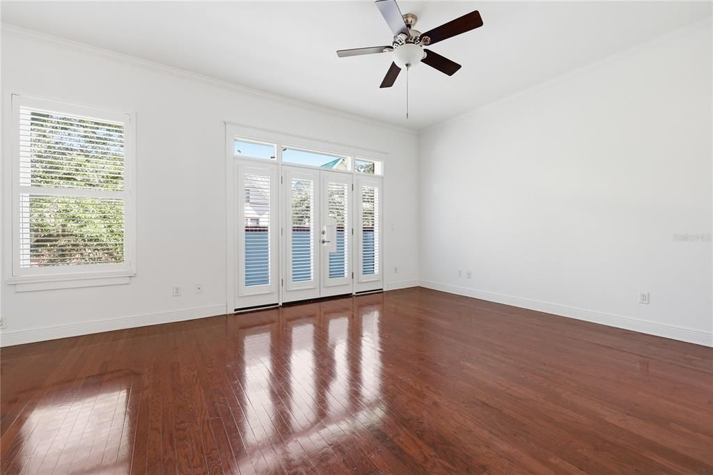 Active With Contract: $583,000 (3 beds, 2 baths, 2167 Square Feet)