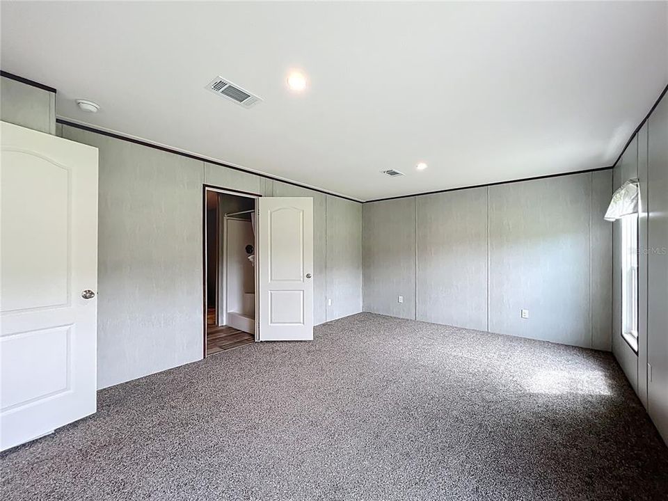 En Venta: $239,990 (4 camas, 2 baños, 1768 Pies cuadrados)