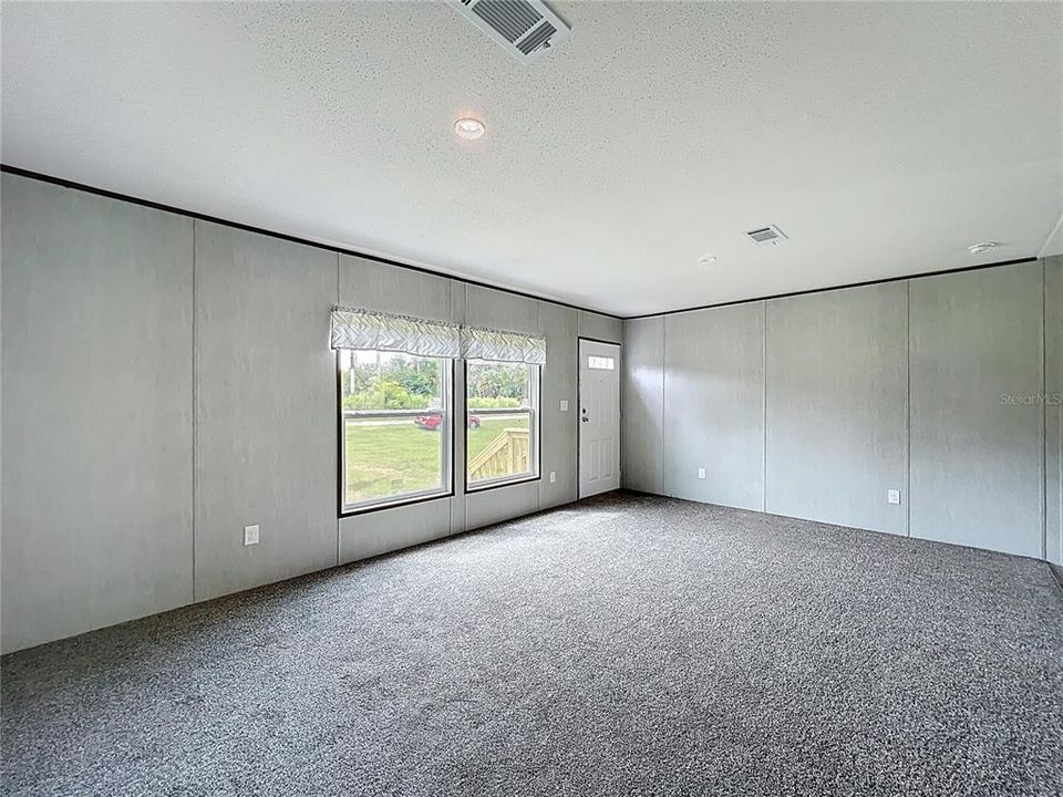 En Venta: $239,990 (4 camas, 2 baños, 1768 Pies cuadrados)