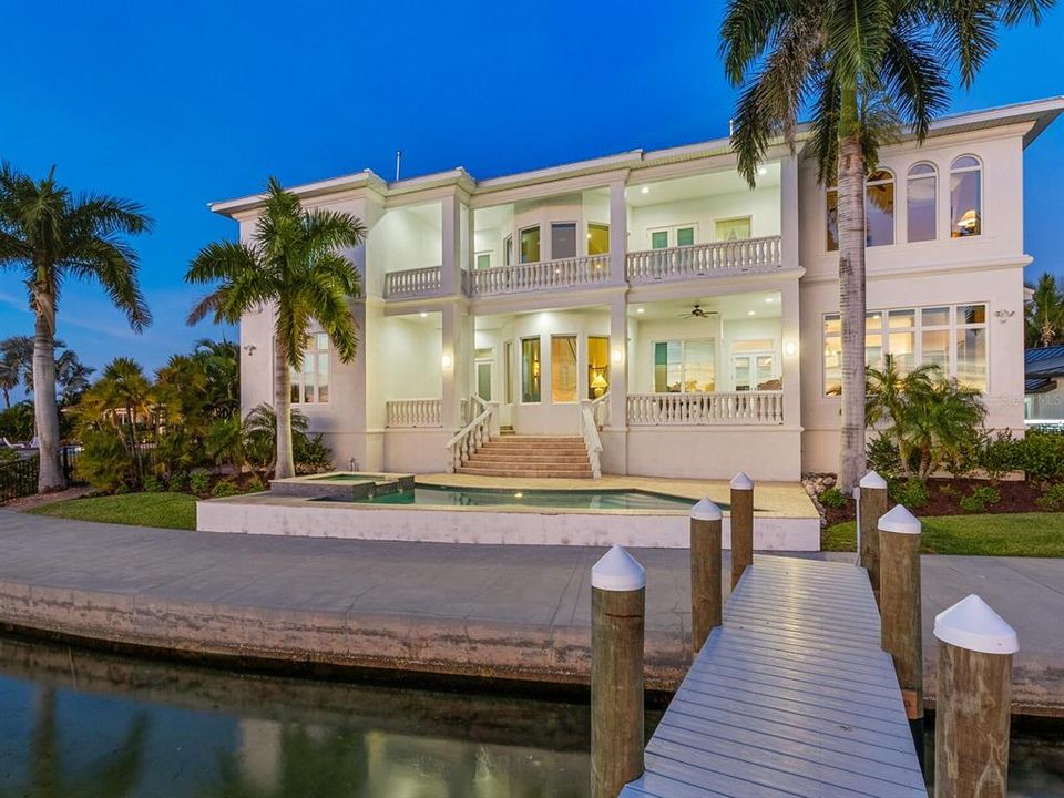 Active With Contract: $4,250,000 (4 beds, 4 baths, 5222 Square Feet)