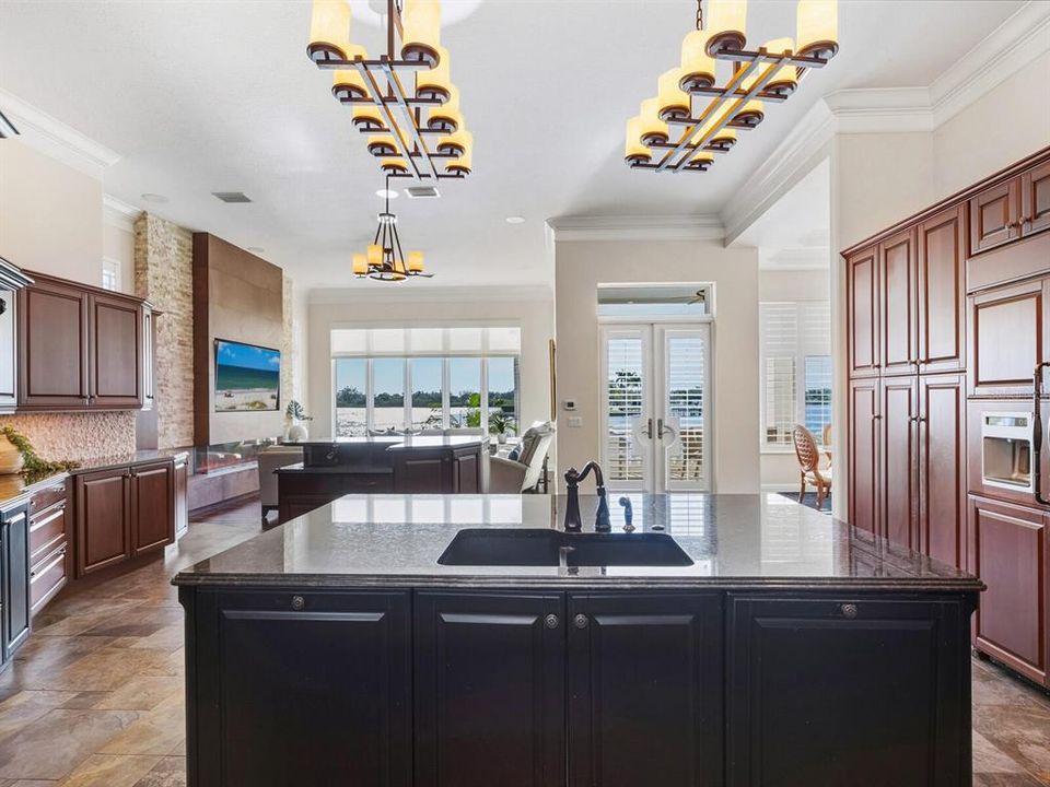 Active With Contract: $4,250,000 (4 beds, 4 baths, 5222 Square Feet)