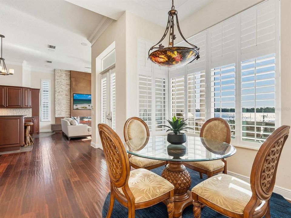 Active With Contract: $4,250,000 (4 beds, 4 baths, 5222 Square Feet)