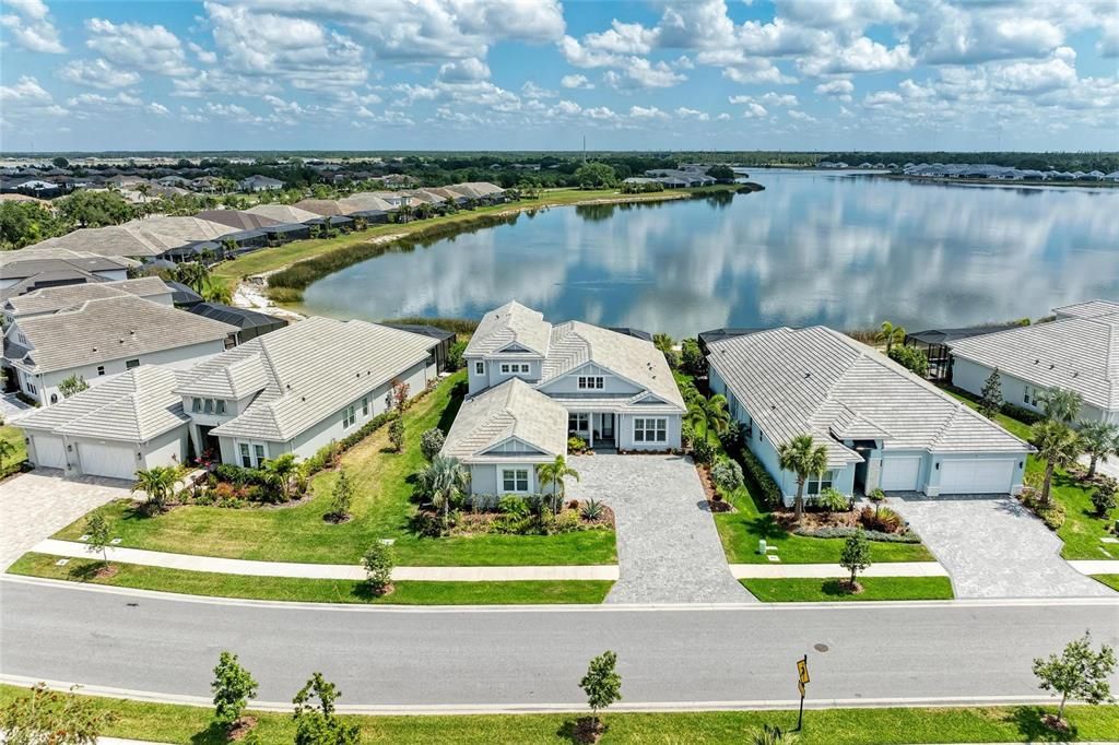 Active With Contract: $1,900,000 (3 beds, 3 baths, 3509 Square Feet)