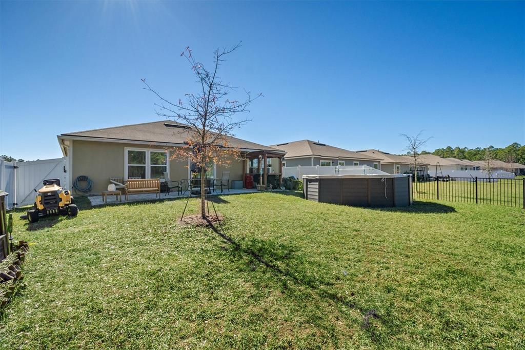 For Sale: $365,000 (4 beds, 2 baths, 1856 Square Feet)