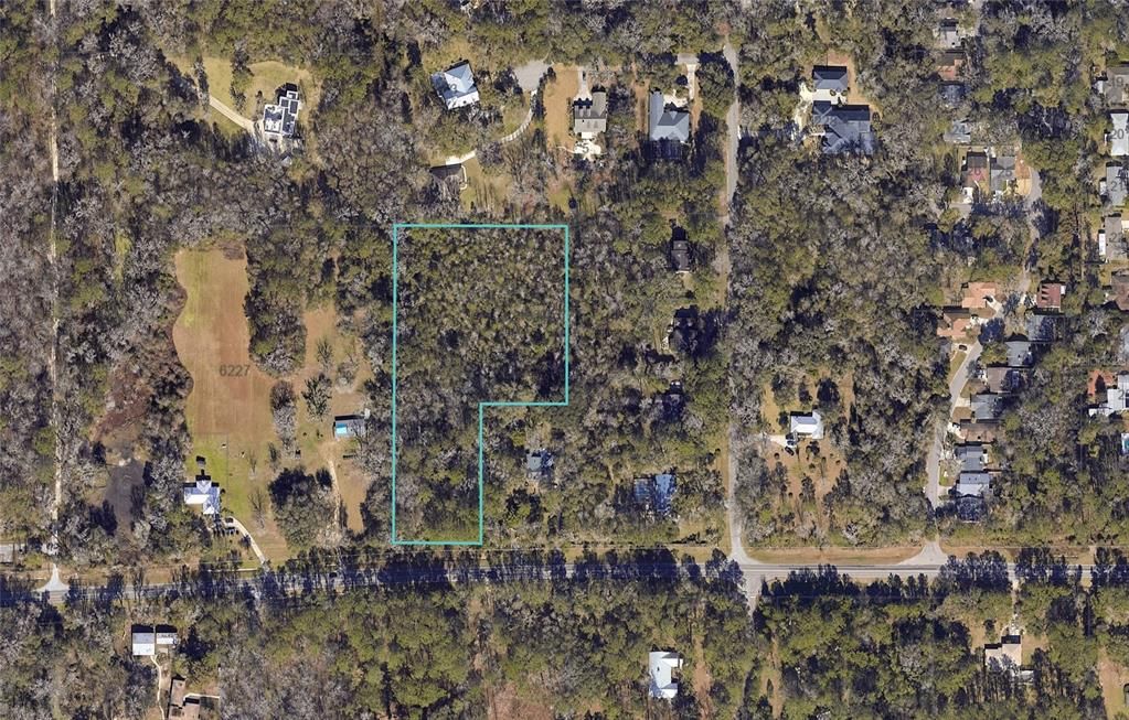 合同活跃: $275,000 (3.54 acres)