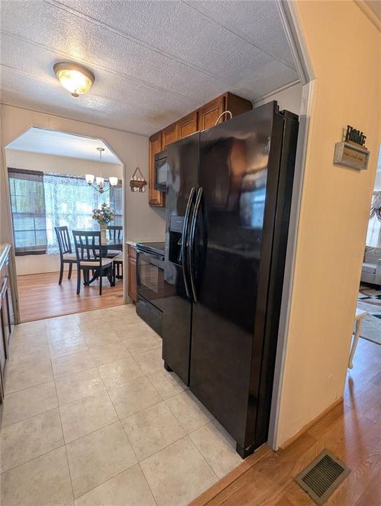 En Venta: $149,000 (2 camas, 2 baños, 1056 Pies cuadrados)