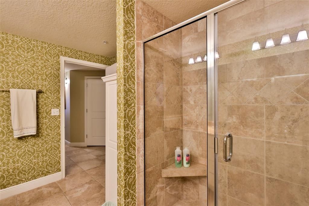 For Rent: $5,000 (2 beds, 2 baths, 1197 Square Feet)