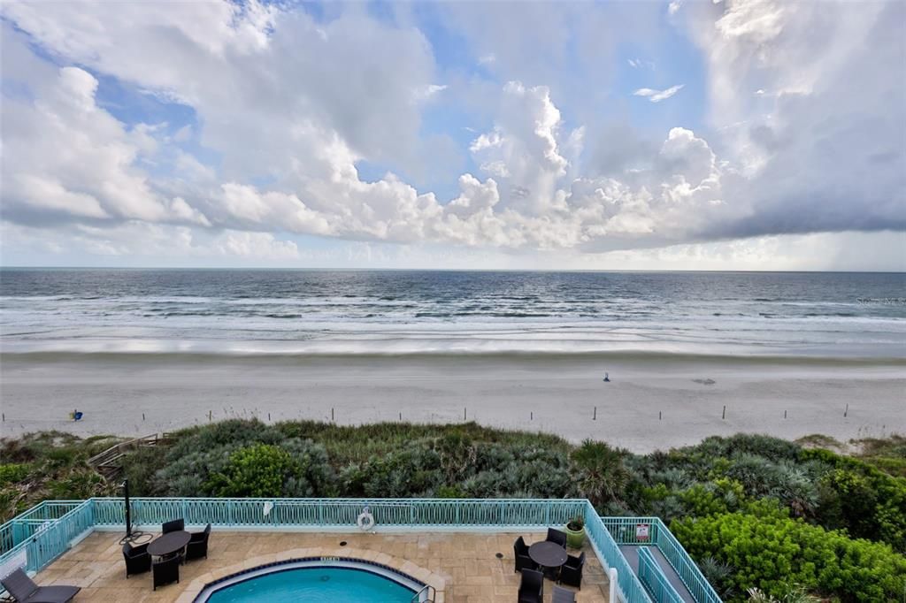 For Rent: $5,000 (2 beds, 2 baths, 1197 Square Feet)