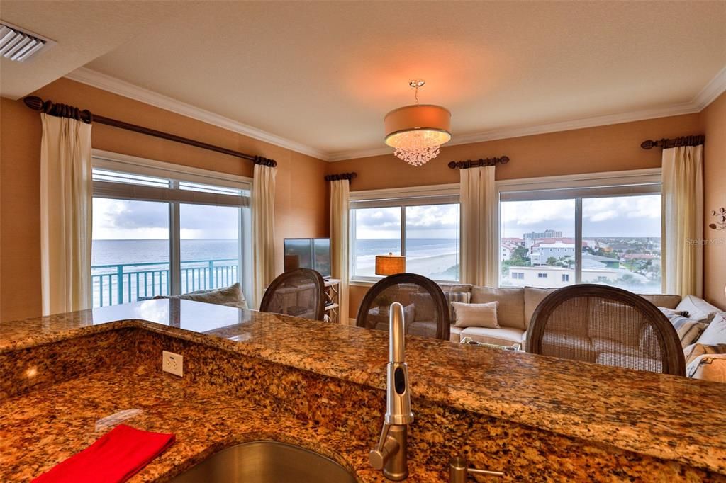 For Rent: $5,000 (2 beds, 2 baths, 1197 Square Feet)