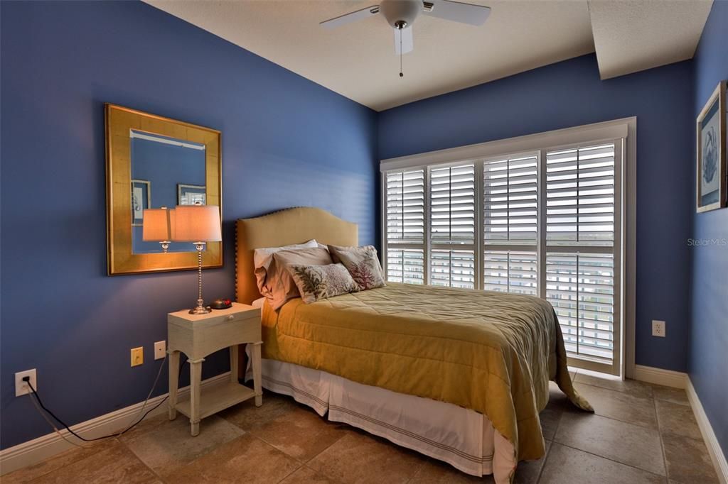 For Rent: $5,000 (2 beds, 2 baths, 1197 Square Feet)