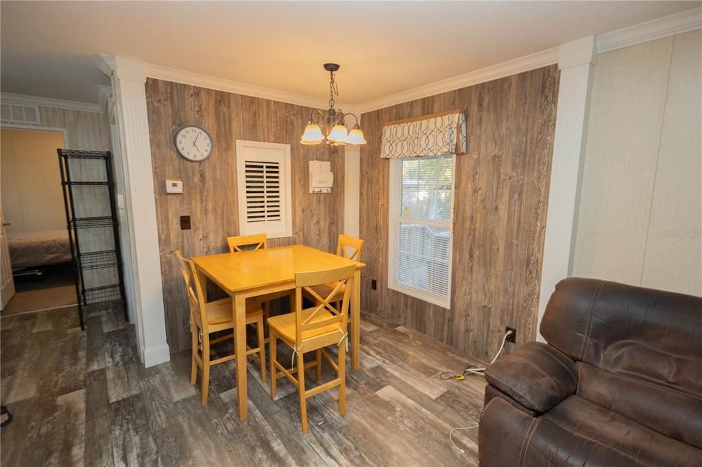 For Sale: $179,000 (2 beds, 2 baths, 840 Square Feet)