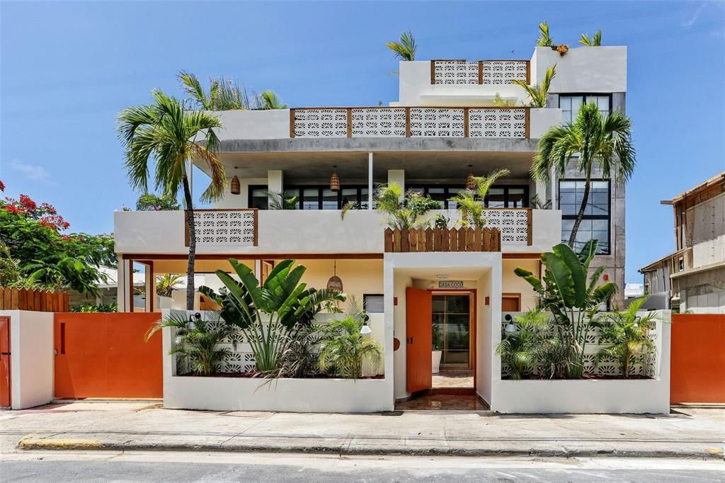 En Venta: $6,650,000 (5 camas, 6 baños, 7370 Pies cuadrados)