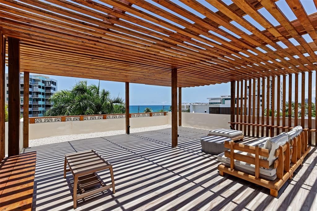 En Venta: $6,650,000 (5 camas, 6 baños, 7370 Pies cuadrados)