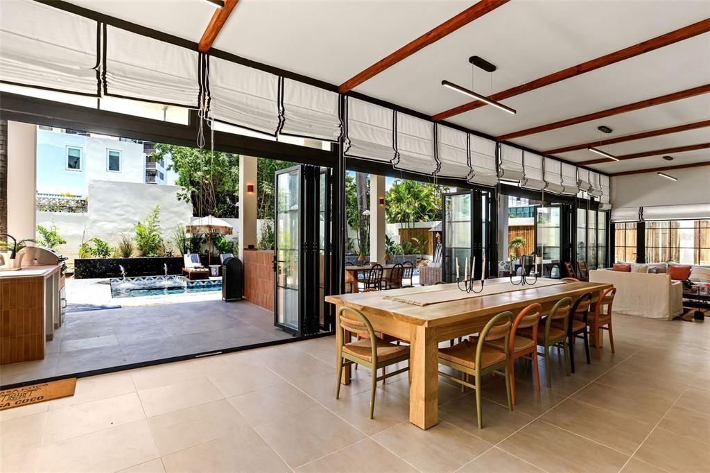 En Venta: $6,650,000 (5 camas, 6 baños, 7370 Pies cuadrados)