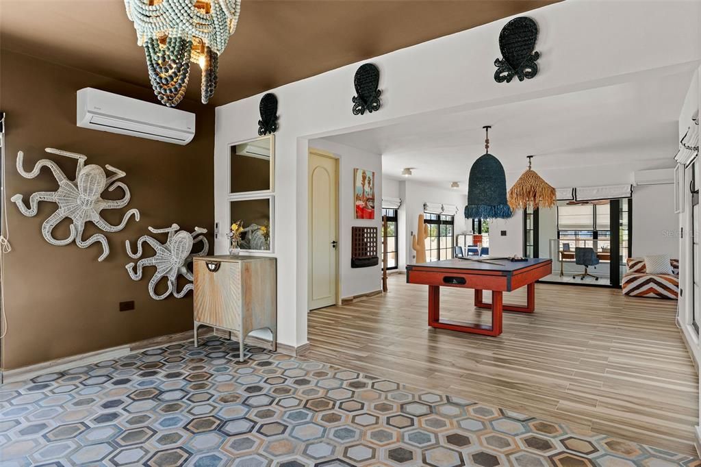 En Venta: $6,650,000 (5 camas, 6 baños, 7370 Pies cuadrados)