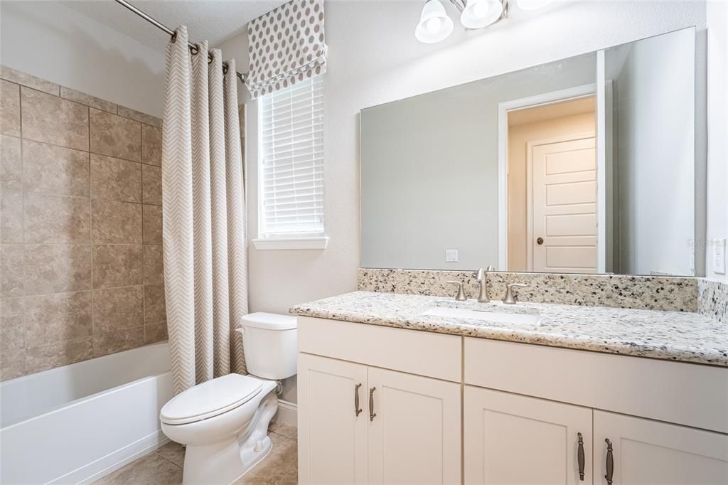 For Sale: $1,396,000 (6 beds, 4 baths, 3794 Square Feet)