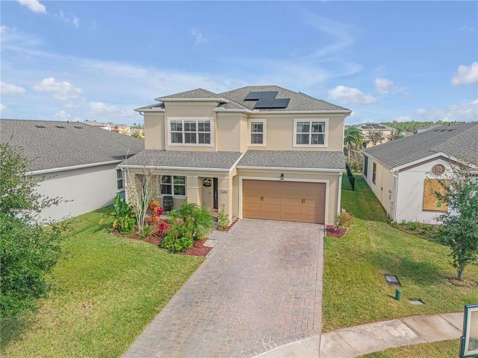 Active With Contract: $470,000 (5 beds, 3 baths, 2628 Square Feet)