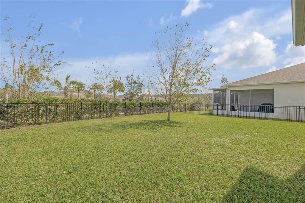 Active With Contract: $470,000 (5 beds, 3 baths, 2628 Square Feet)