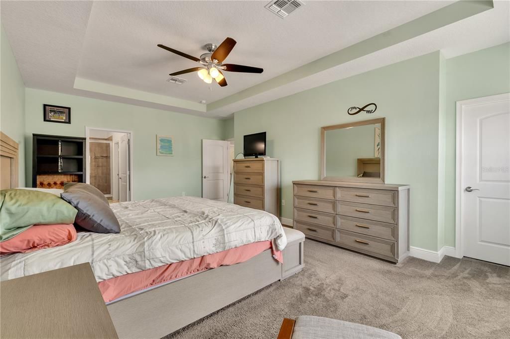 Active With Contract: $470,000 (5 beds, 3 baths, 2628 Square Feet)