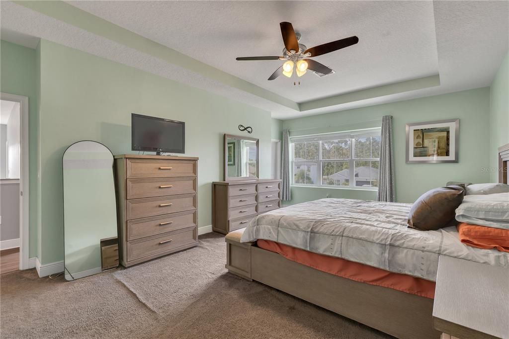 Active With Contract: $470,000 (5 beds, 3 baths, 2628 Square Feet)