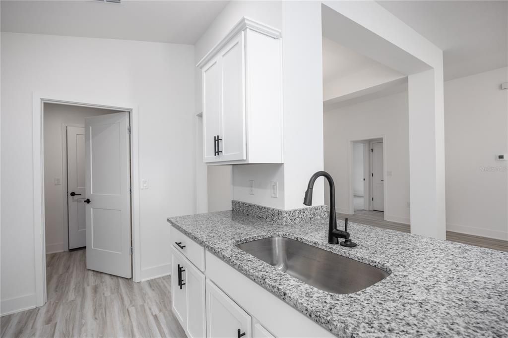 For Sale: $400,150 (3 beds, 2 baths, 1970 Square Feet)