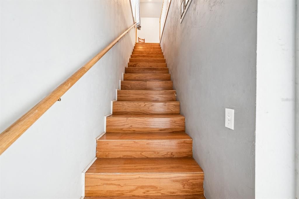 For Sale: $799,000 (3 beds, 3 baths, 2935 Square Feet)