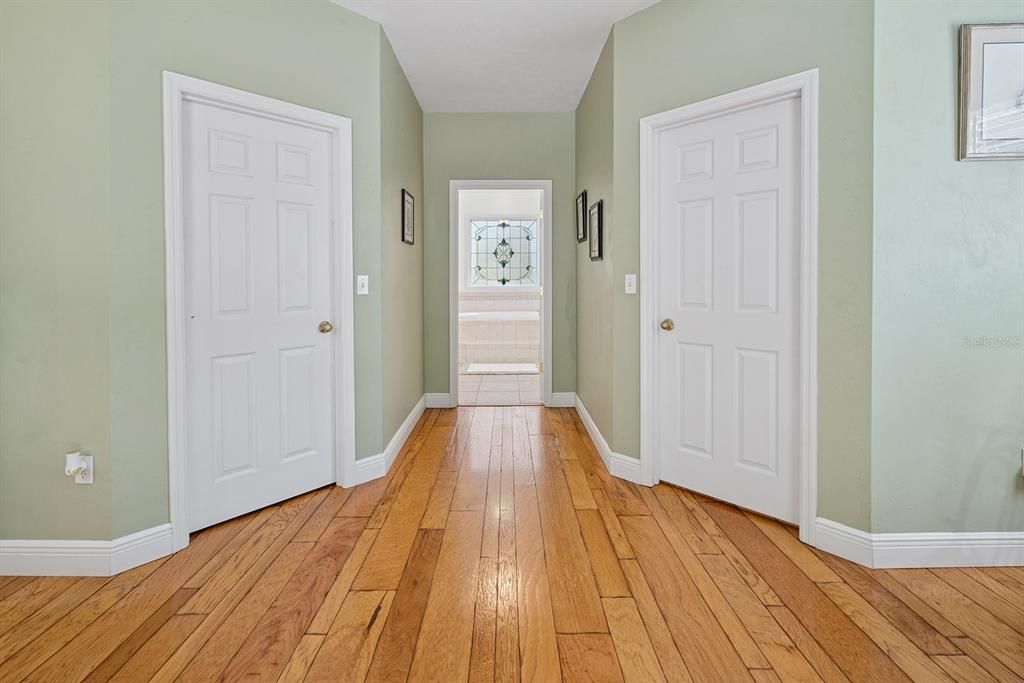 For Sale: $799,000 (3 beds, 3 baths, 2935 Square Feet)