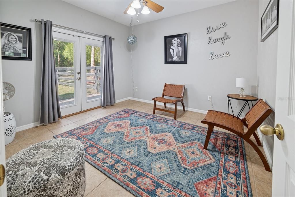 For Sale: $799,000 (3 beds, 3 baths, 2935 Square Feet)