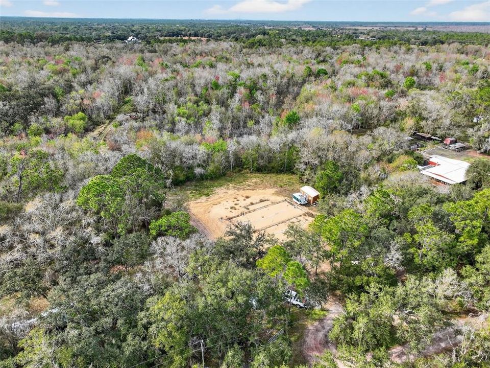 待售: $225,000 (4.67 acres)