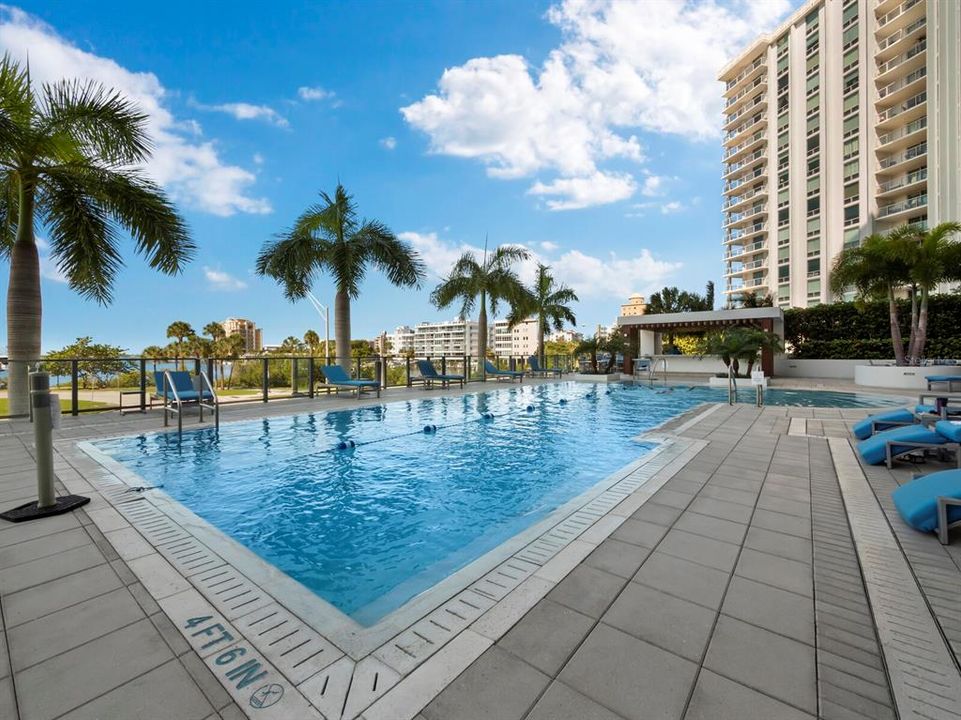 For Sale: $1,995,000 (2 beds, 2 baths, 1770 Square Feet)