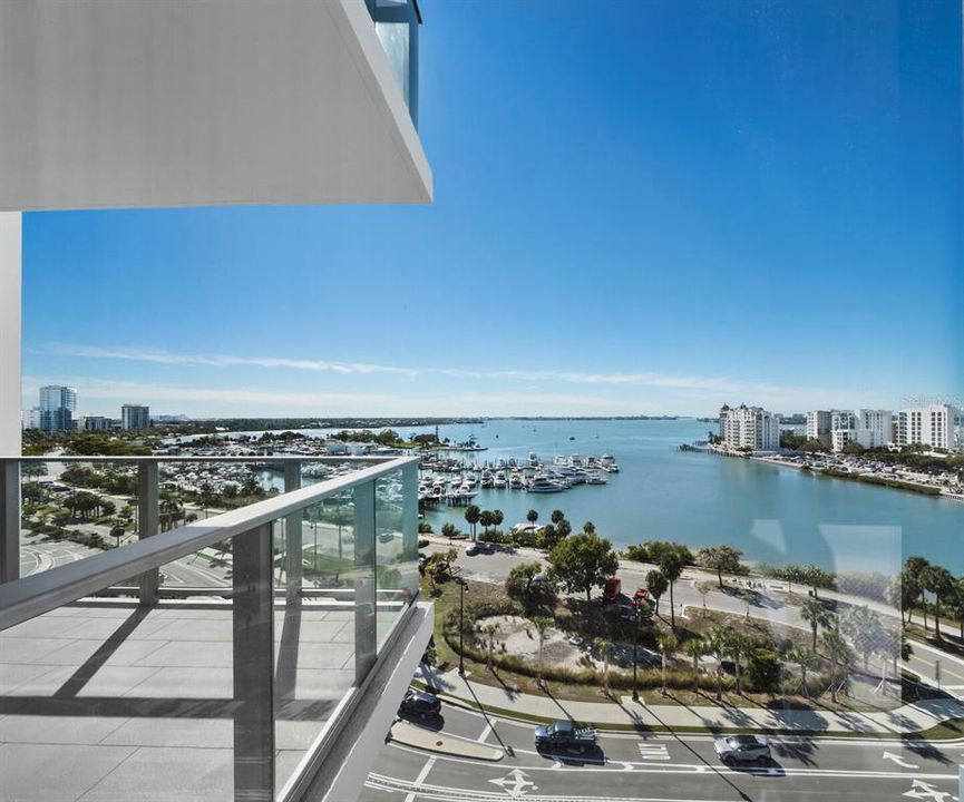 For Sale: $1,995,000 (2 beds, 2 baths, 1770 Square Feet)