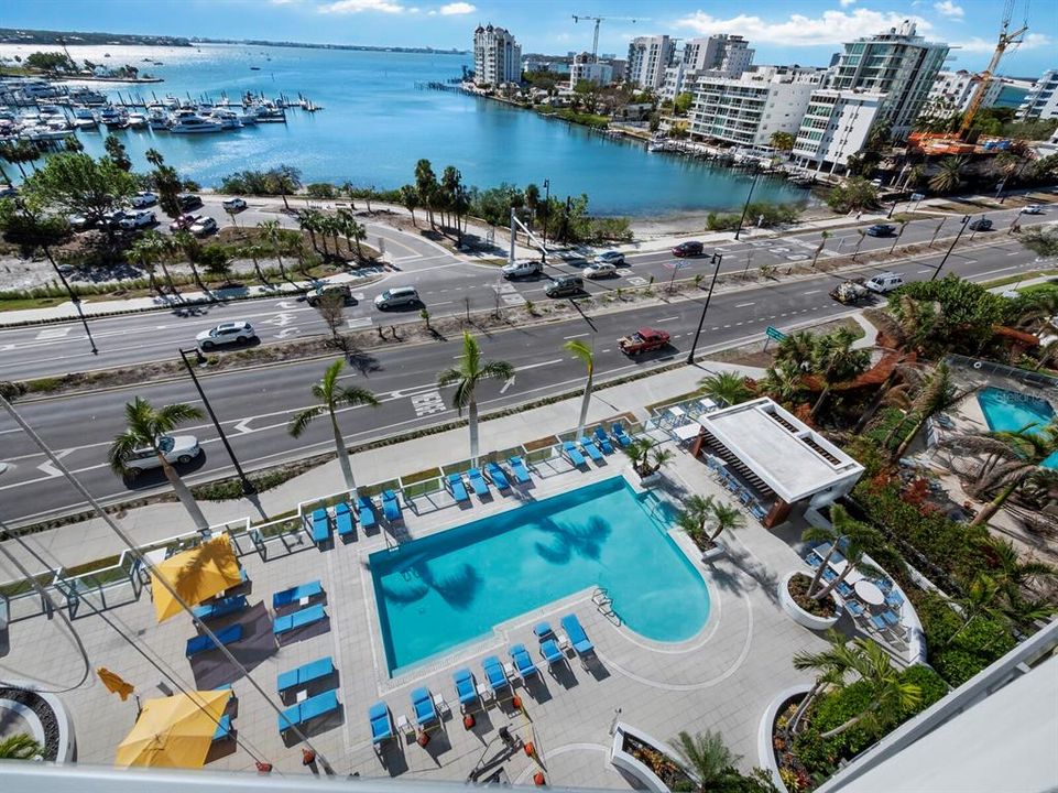 For Sale: $1,995,000 (2 beds, 2 baths, 1770 Square Feet)